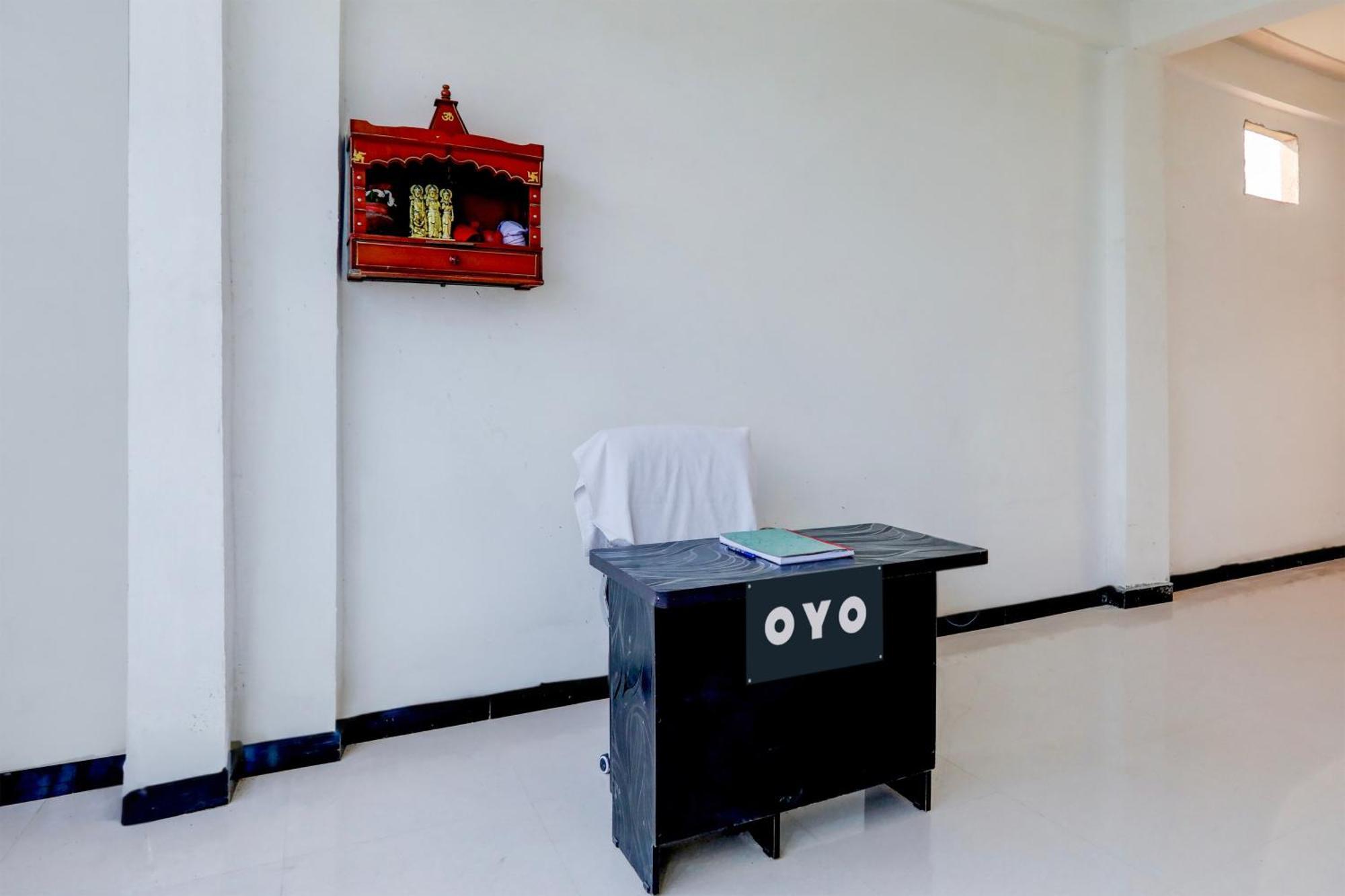 Hotel O Kanha Galaxy Brothers Group Канпур Екстериор снимка