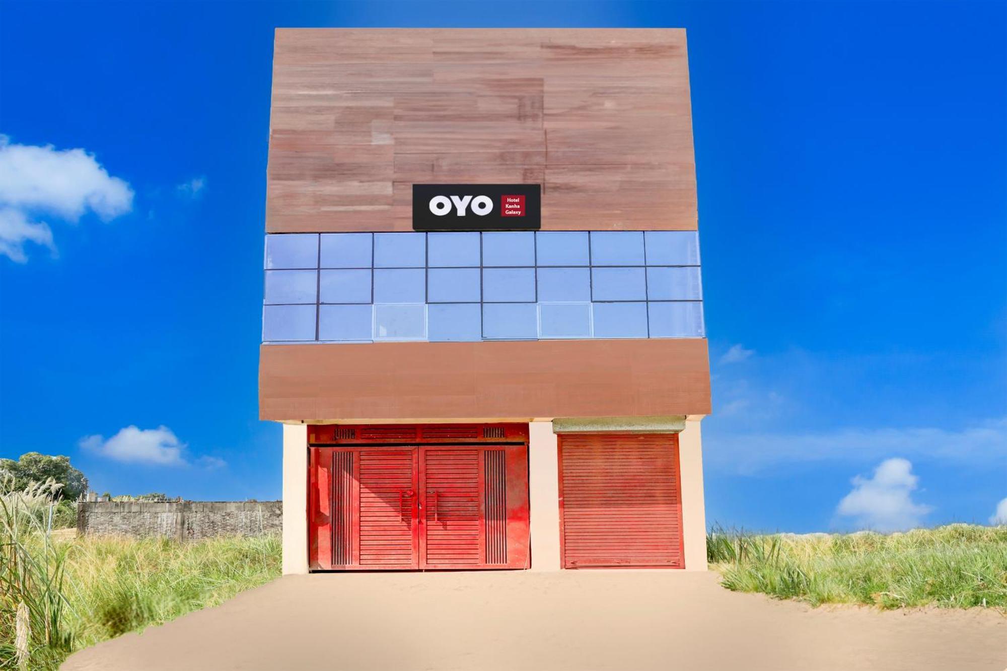 Hotel O Kanha Galaxy Brothers Group Канпур Екстериор снимка